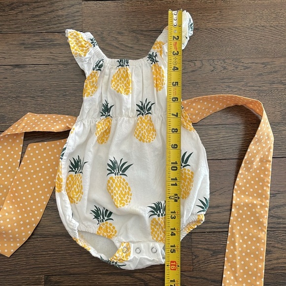 Tong bei Qi Pineapple Bodysuit Ruffles Short Sleeve Bowknot Sash size 100 - Picture 6 of 8